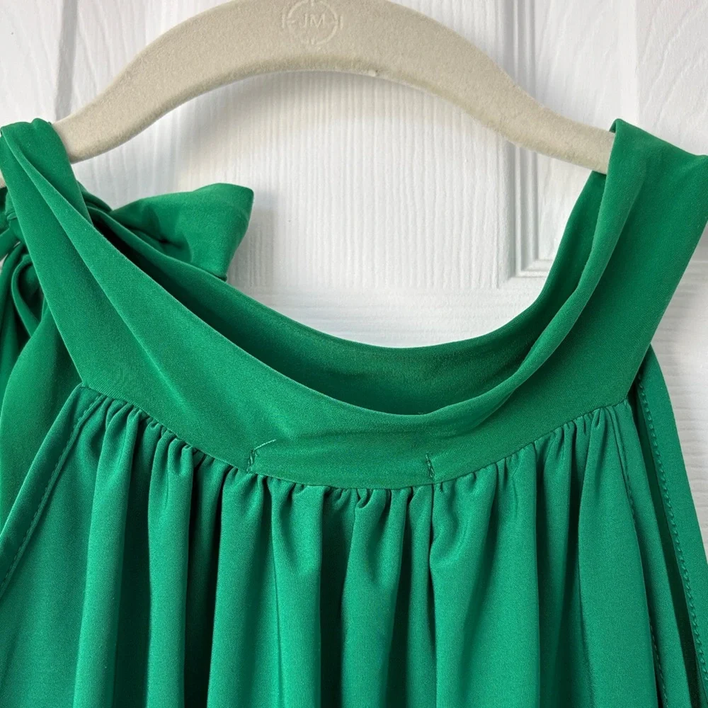 Women’s Halter Tank Top with Ruching Neckline - Size: 12 - Picture 9 of 16